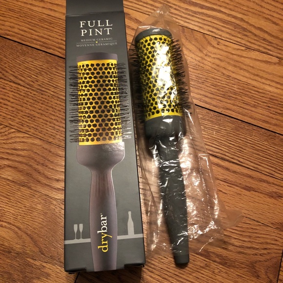 drybar full pint medium round brush